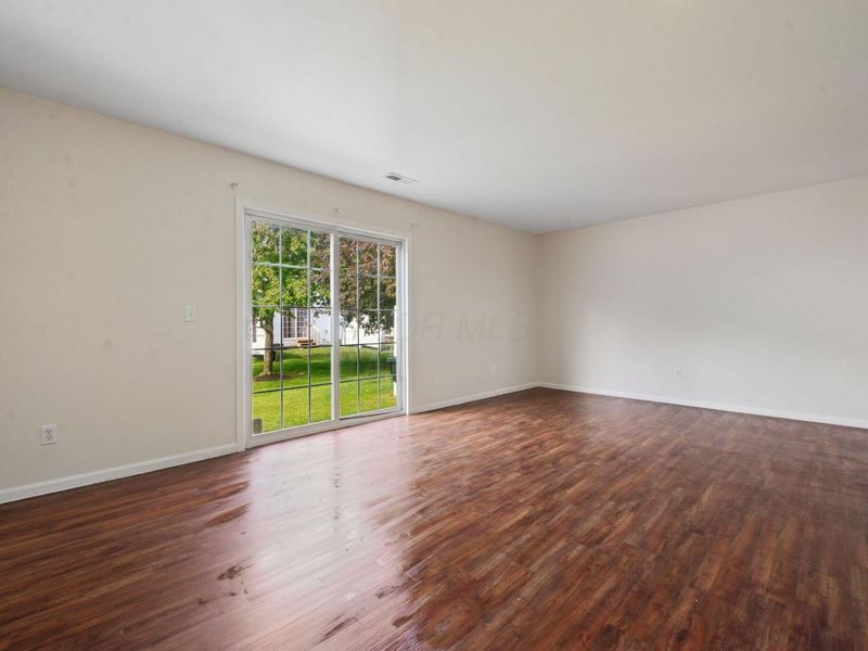 6064 Georges Park Drive, Unit 4D, Canal Winchester, OH 43110 Photo 12