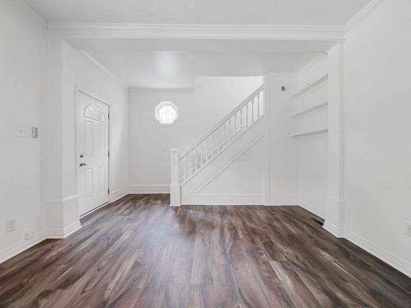 590 W 2nd Avenue, Columbus, OH 43201 Photo 15