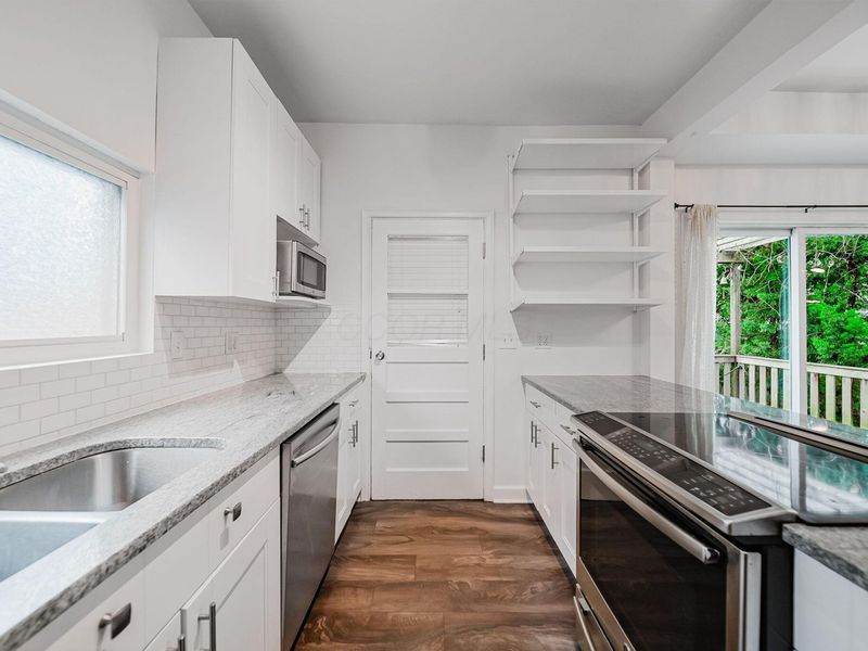 590 W 2nd Avenue, Columbus, OH 43201 Photo 21