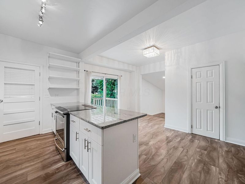 590 W 2nd Avenue, Columbus, OH 43201 Photo 25