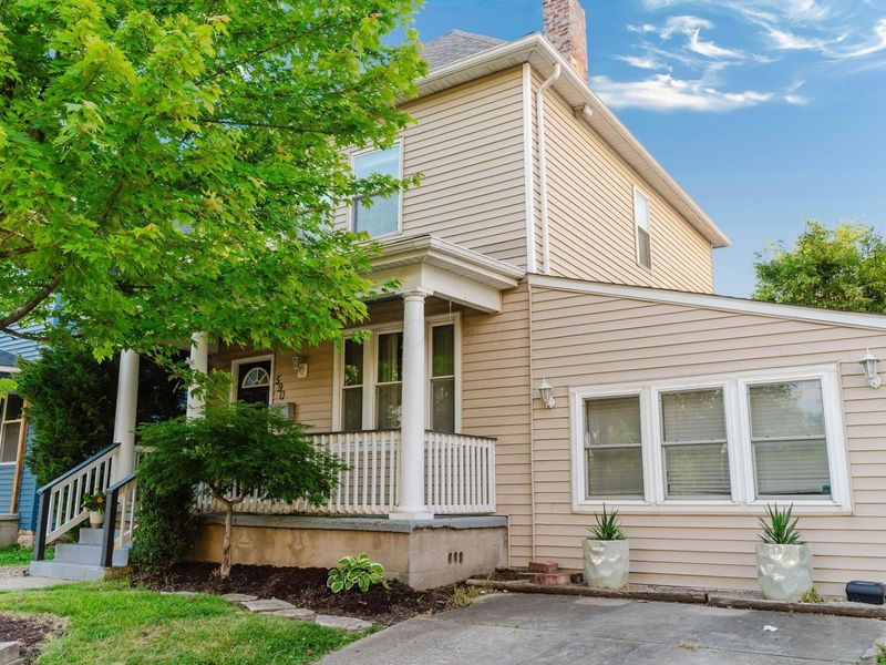 590 W 2nd Avenue, Columbus, OH 43201 Photo 3