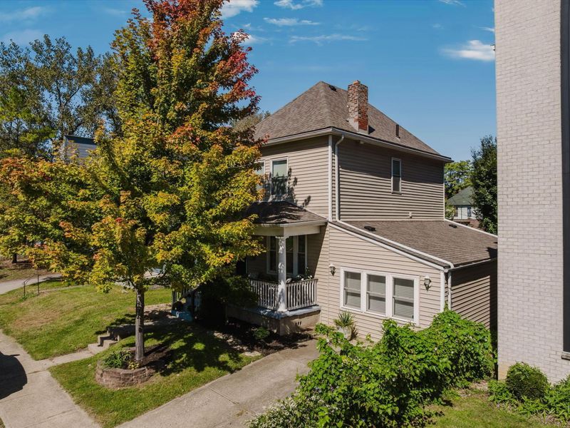 590 W 2nd Avenue, Columbus, OH 43201 Photo 3