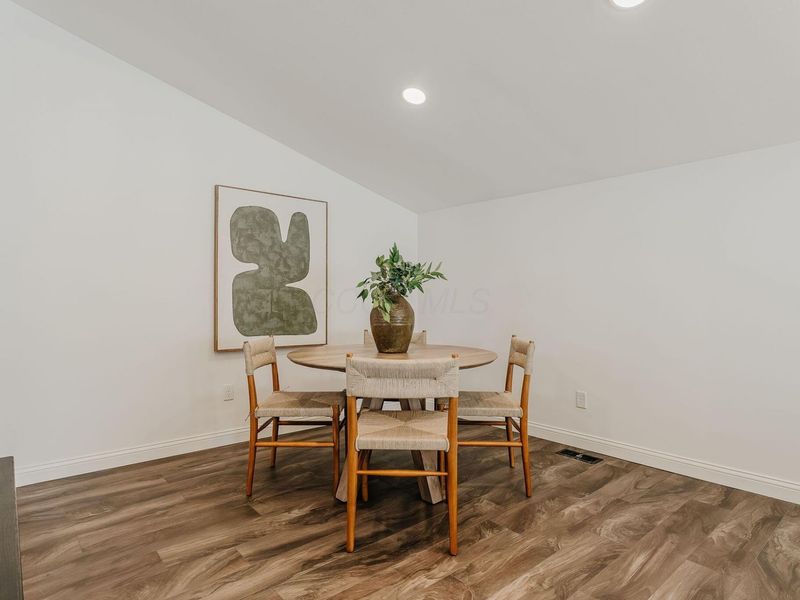 590 W 2nd Avenue, Columbus, OH 43201 Photo 30