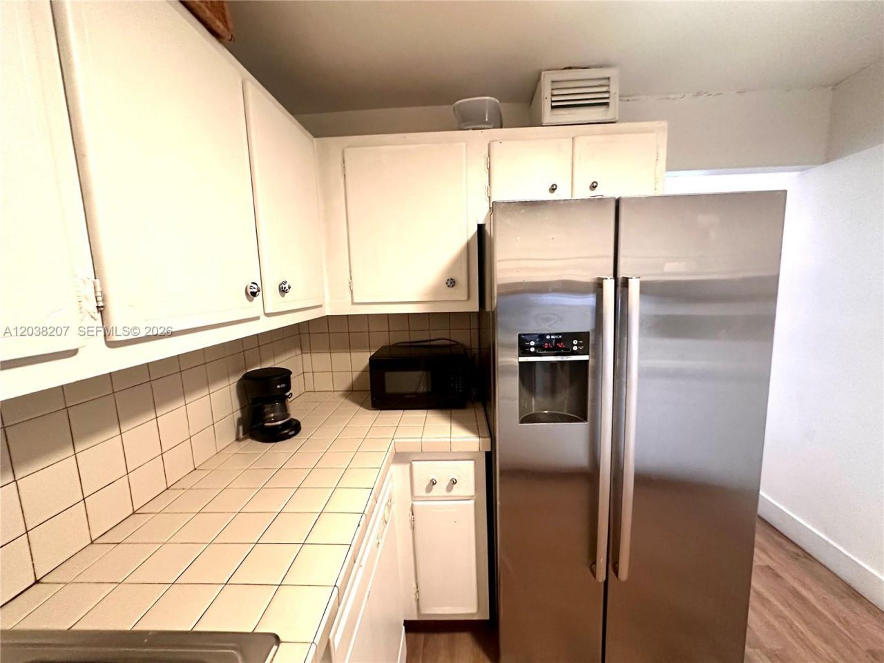 245 18th St, Unit 1102, Miami Beach, FL 33139 Photo