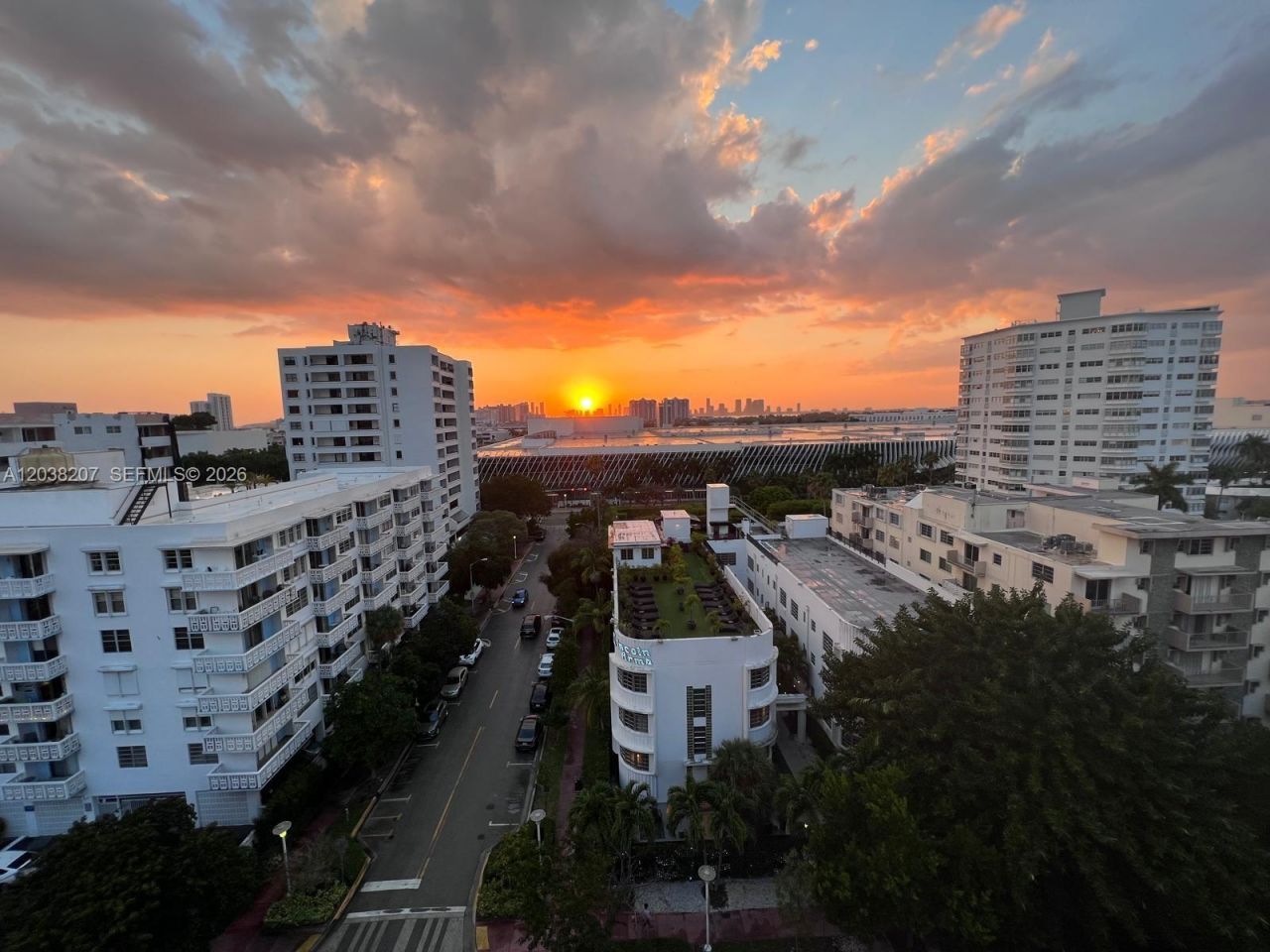 245 18th St, Unit 1102, Miami Beach, FL 33139 Photo