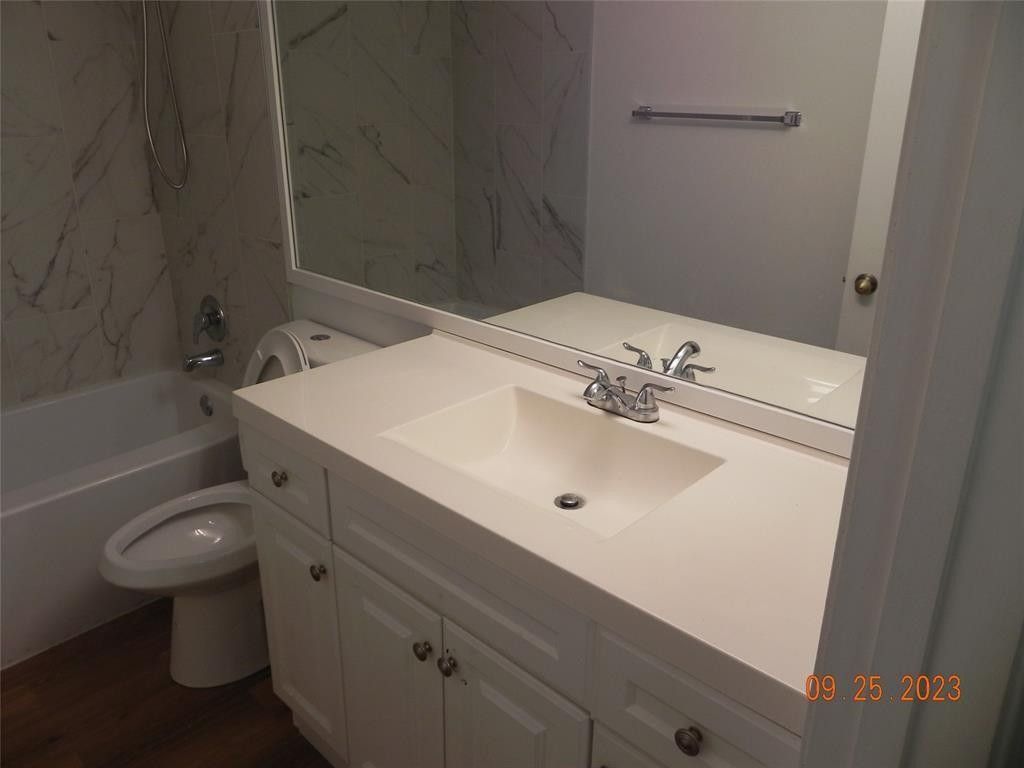 577 SW 111th Lane, Unit 204, Pembroke Pines, FL 33025 Photo