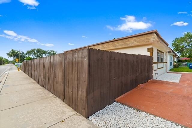 3930 NW 207 St Road, Miami Gardens, FL 33055 Photo
