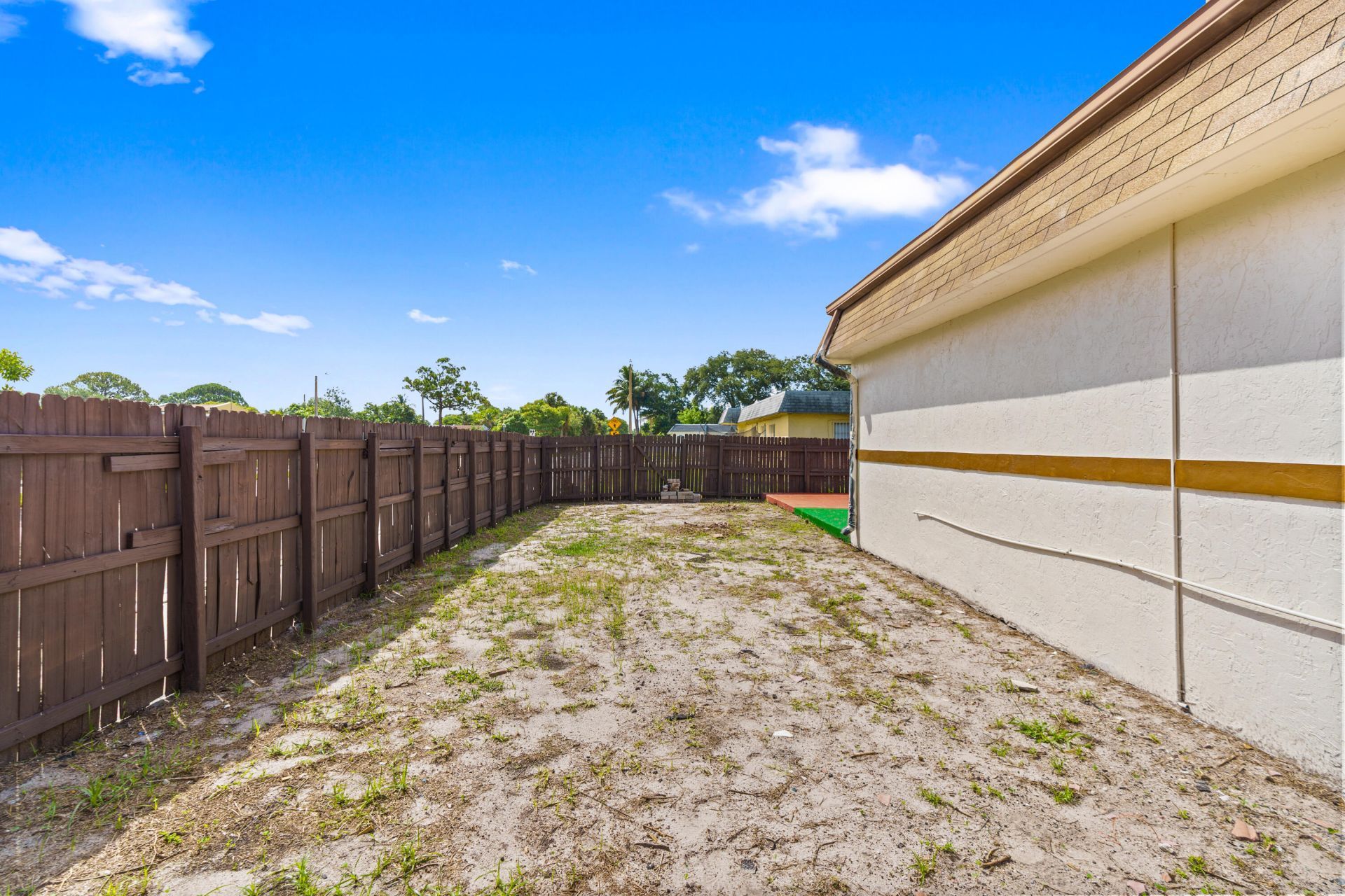 3930 NW 207 St Road, Miami Gardens, FL 33055 Photo