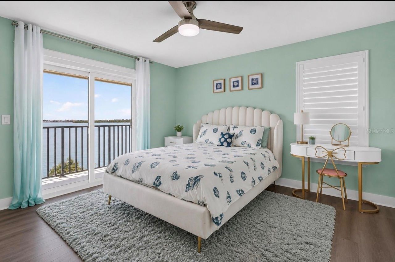 503 Johns Pass Avenue, Madeira Beach, FL 33708 Photo