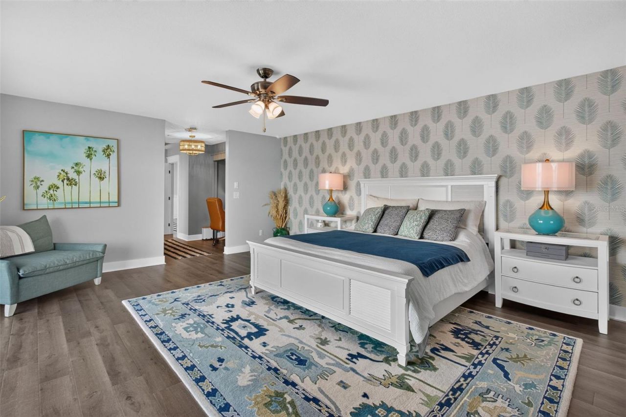 503 Johns Pass Avenue, Madeira Beach, FL 33708 Photo