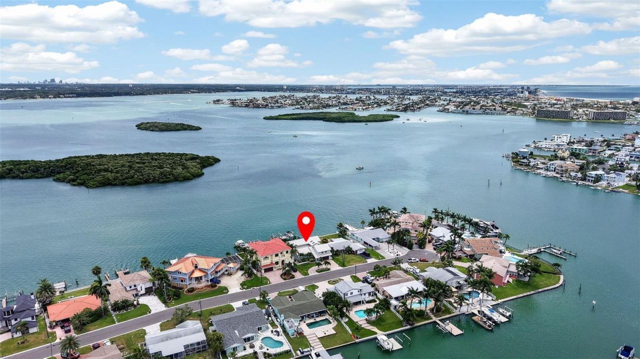 503 Johns Pass Avenue, Madeira Beach, FL 33708 Photo