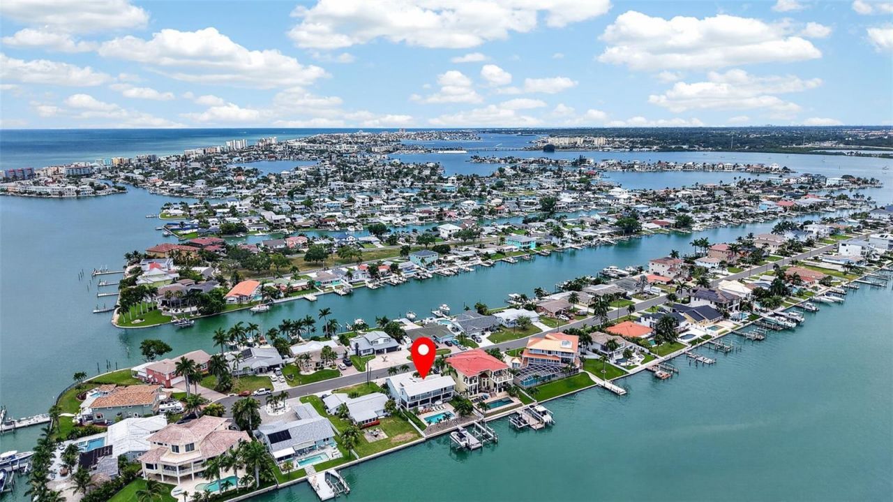 503 Johns Pass Avenue, Madeira Beach, FL 33708 Photo