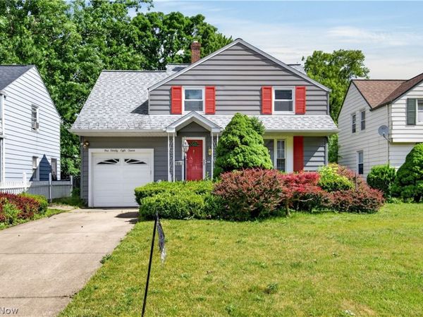 19811 Shakerwood Road, Warrensville Heights, OH 44122
