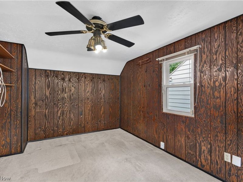 19811 Shakerwood Road, Warrensville Heights, OH 44122 Photo 18
