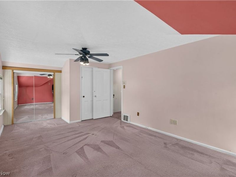 19811 Shakerwood Road, Warrensville Heights, OH 44122 Photo 25