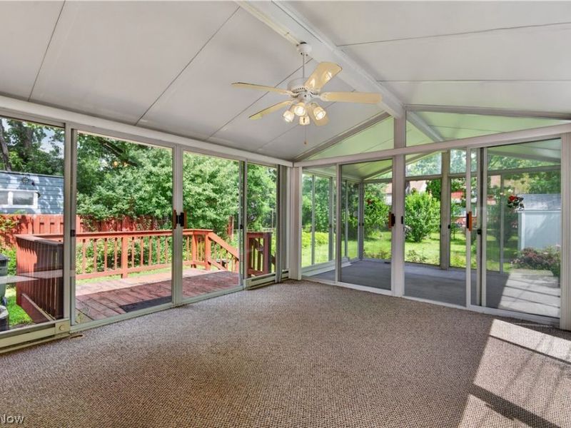 19811 Shakerwood Road, Warrensville Heights, OH 44122 Photo 27