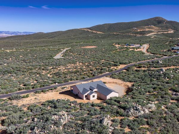 750 S Grant Woods Parkway, Dewey, AZ 86327