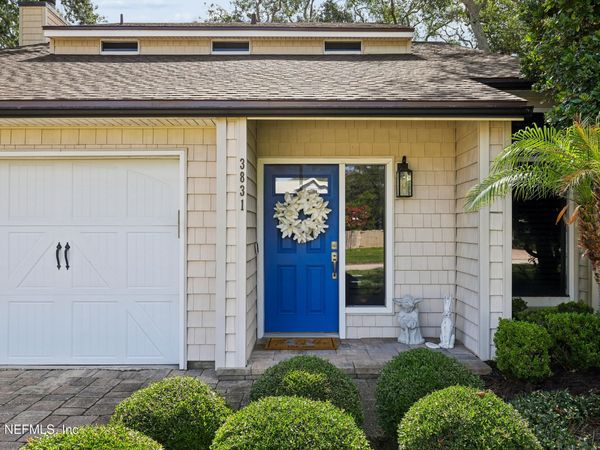 3831 LUTH Drive E, Jacksonville, FL 32250