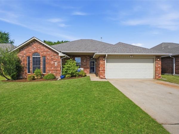 705 Cactus Court, Yukon, OK 73099