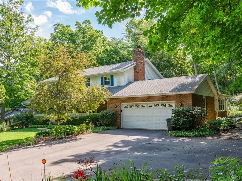 4405 Briarwood Drive, Urbana, OH 43078 Photo 3