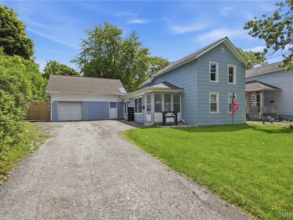 44 Pound Street , Lockport, NY 14094