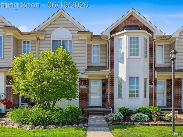 35024 Windsor Drive, New Baltimore, MI 48047