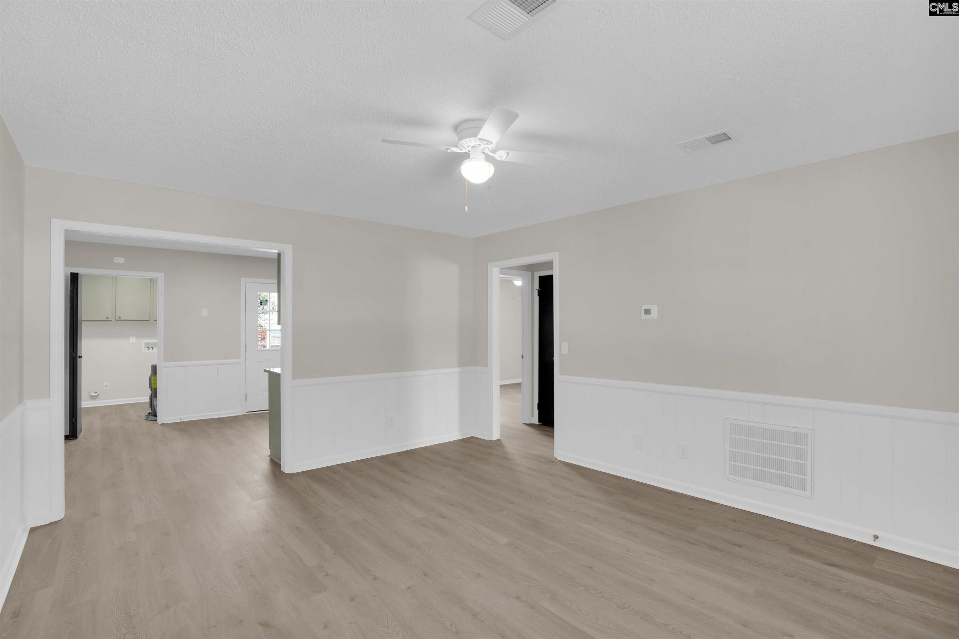 3908 Persimmon Street  Photo 7