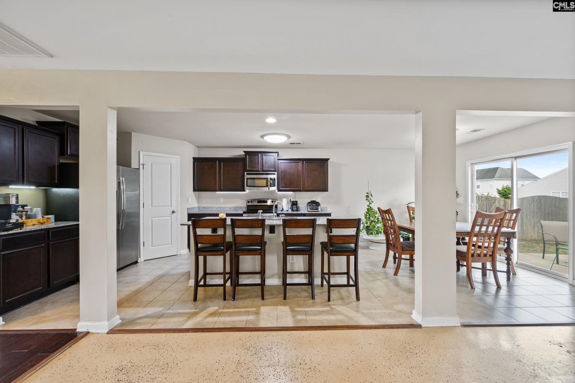 123 Castlefield Drive  Photo 10