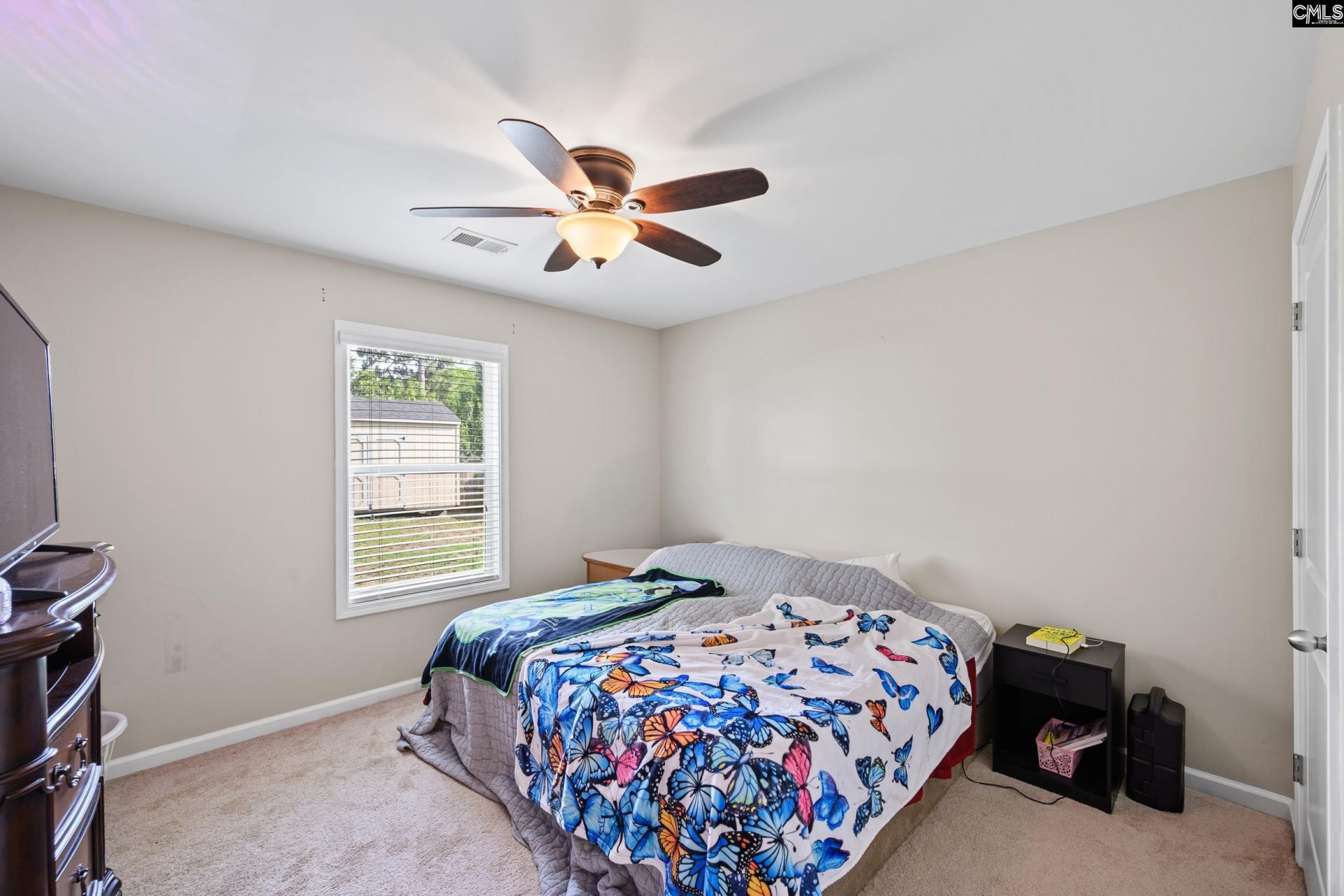 123 Castlefield Drive  Photo 18