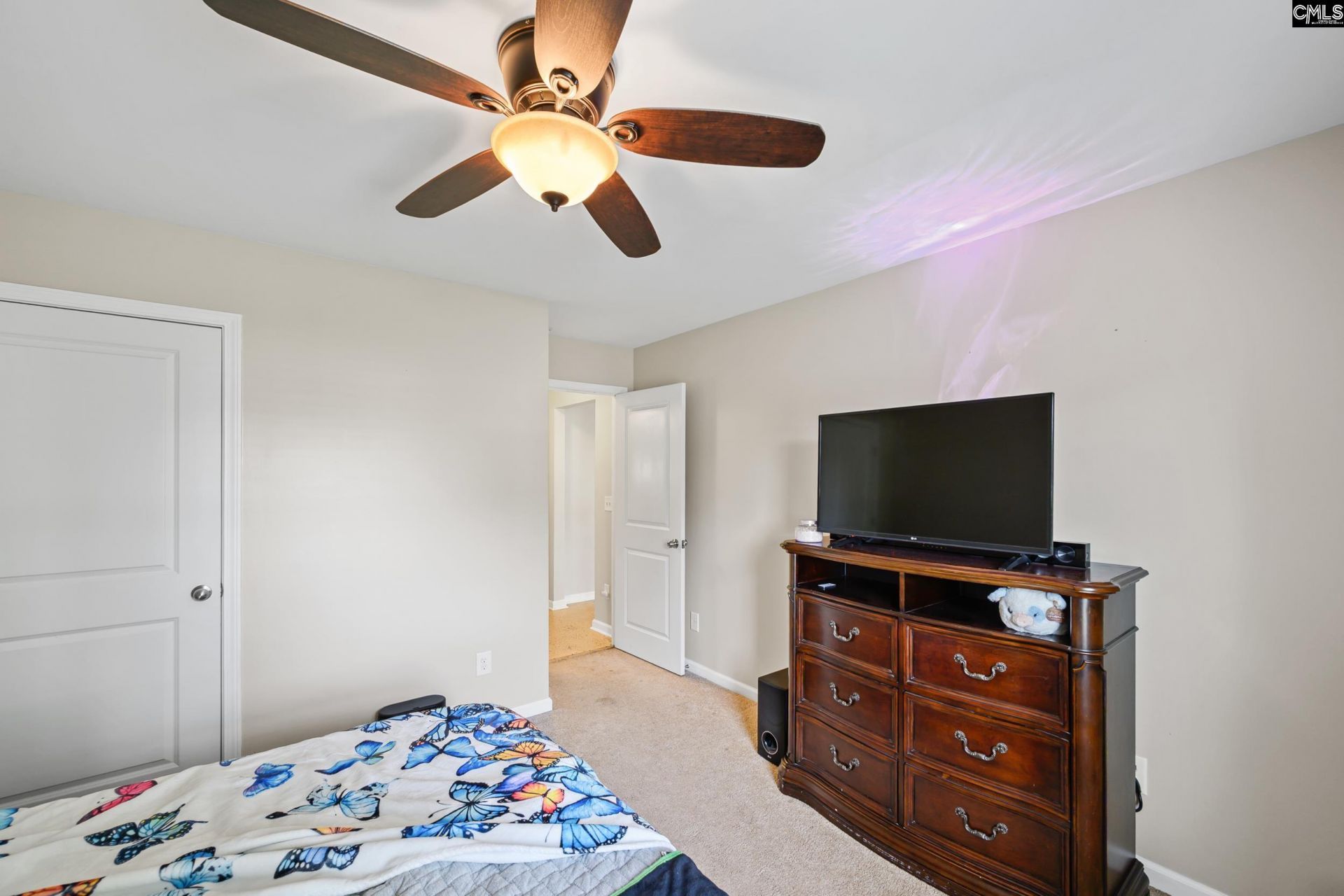 123 Castlefield Drive  Photo 19