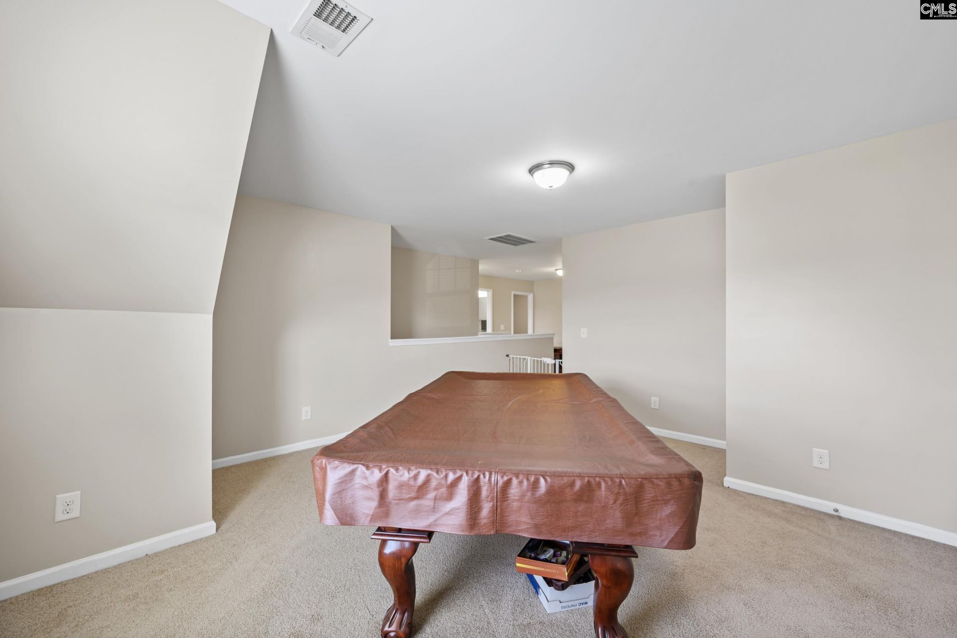 123 Castlefield Drive  Photo 36