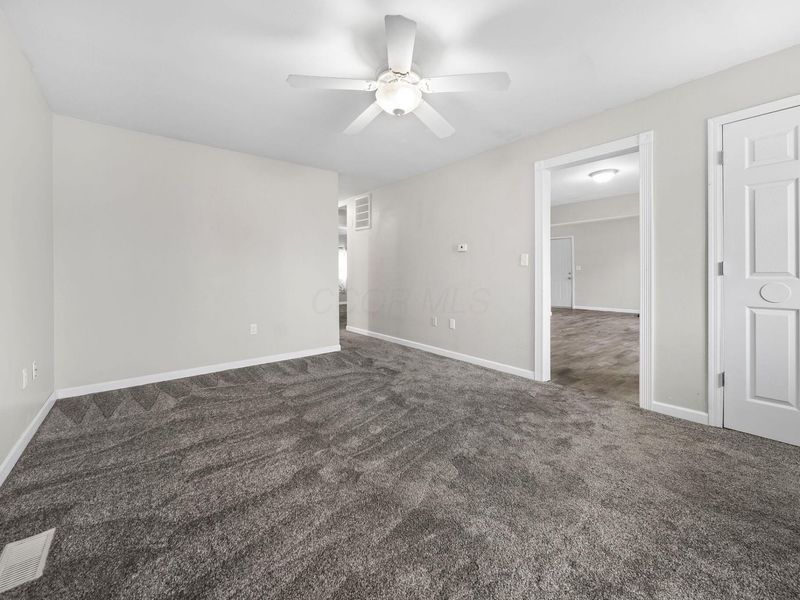 719 Trinidad Drive, Marion, OH 43302 Photo 8