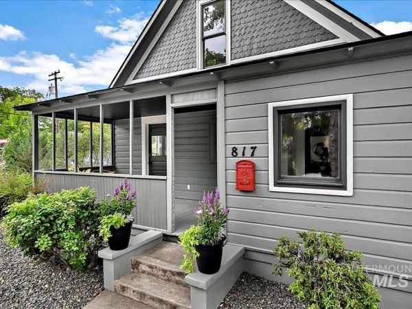817 W Thatcher Street, Boise, ID 83702