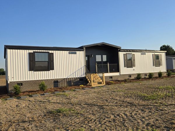128 Sand Ridge Drive, Beulaville, NC 28518