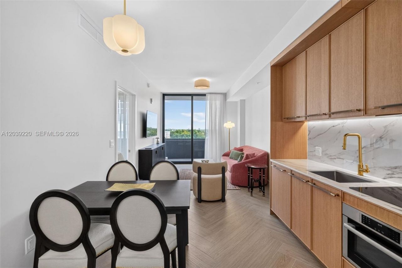 2700 NW 2nd Ave , Unit 528, Miami, FL 33127 Photo