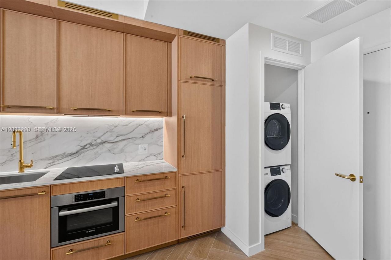 2700 NW 2nd Ave , Unit 528, Miami, FL 33127 Photo