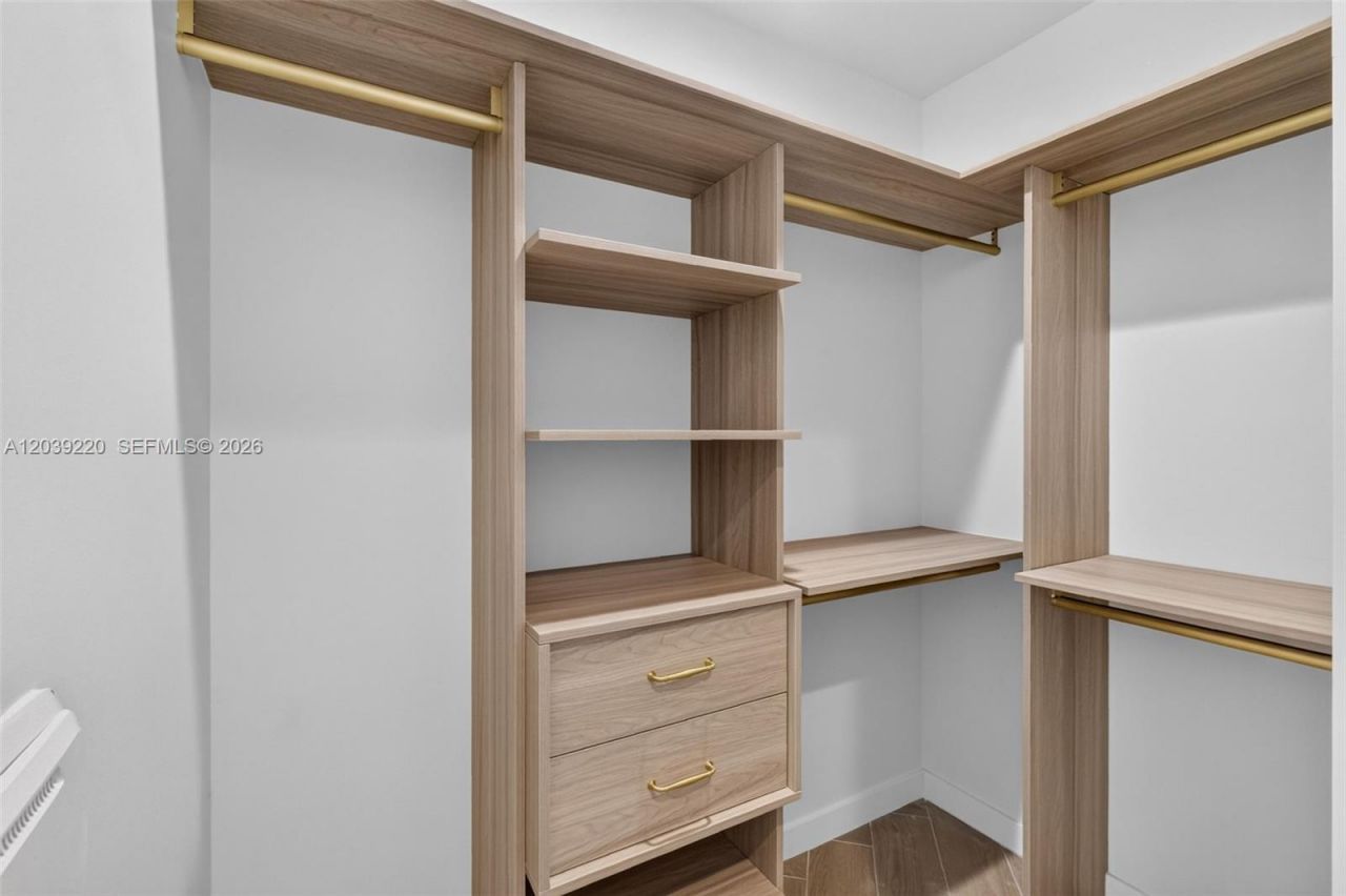 2700 NW 2nd Ave , Unit 528, Miami, FL 33127 Photo