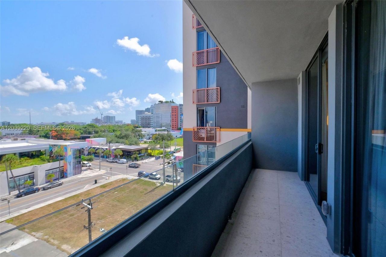 2700 NW 2nd Ave , Unit 528, Miami, FL 33127 Photo