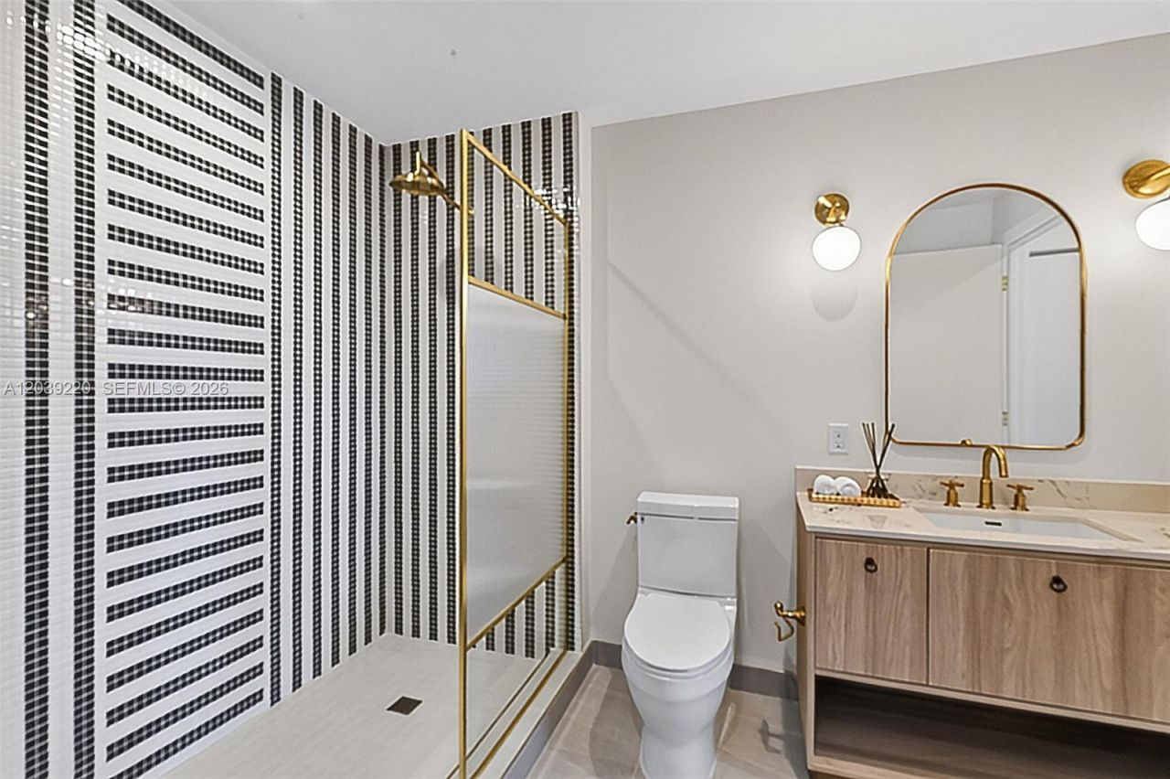 2700 NW 2nd Ave , Unit 528, Miami, FL 33127 Photo