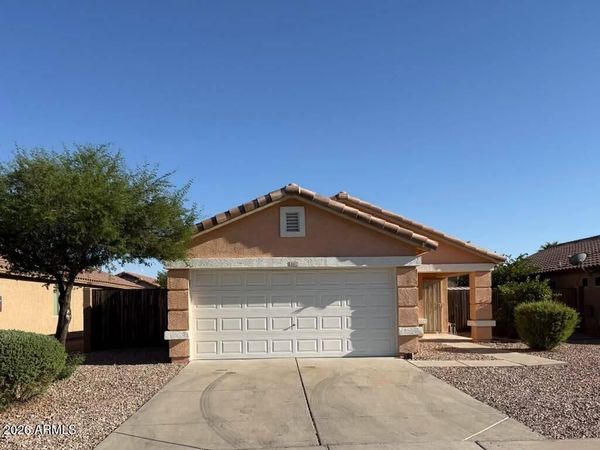 6617 W NEZ PERCE Street, Phoenix, AZ 85043