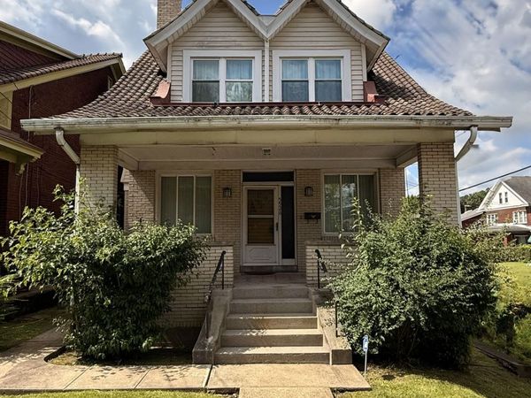 5528 Hampton Street, Pittsburgh, PA 15206