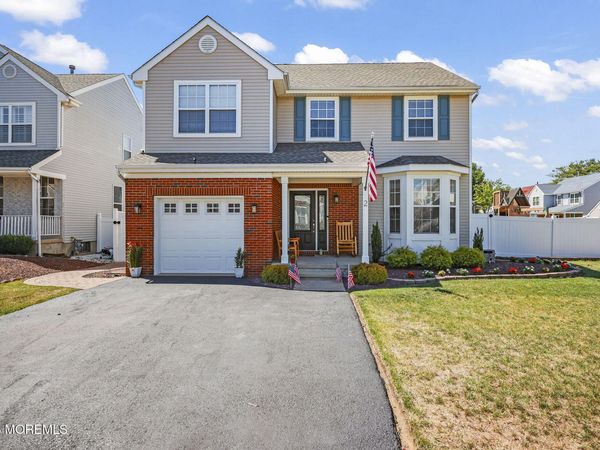 2 Devonshire Drive, Hazlet, NJ 07730