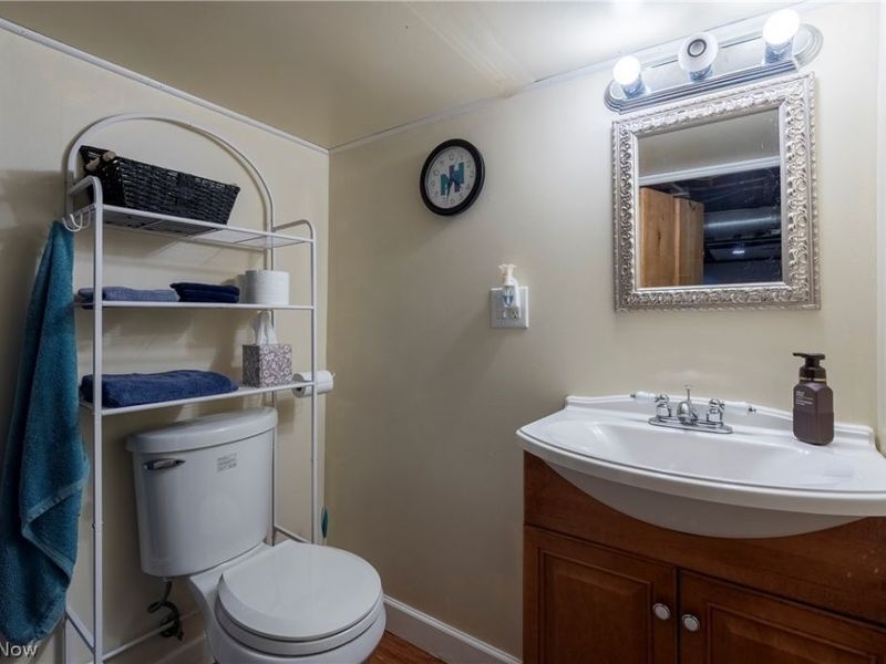 2305 Portman Avenue, Cleveland, OH 44109 Photo 41