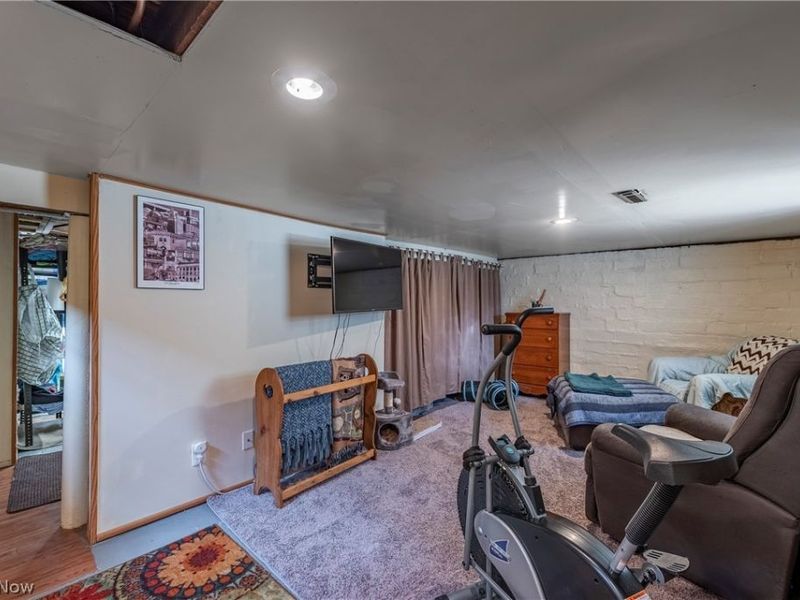 2305 Portman Avenue, Cleveland, OH 44109 Photo 43