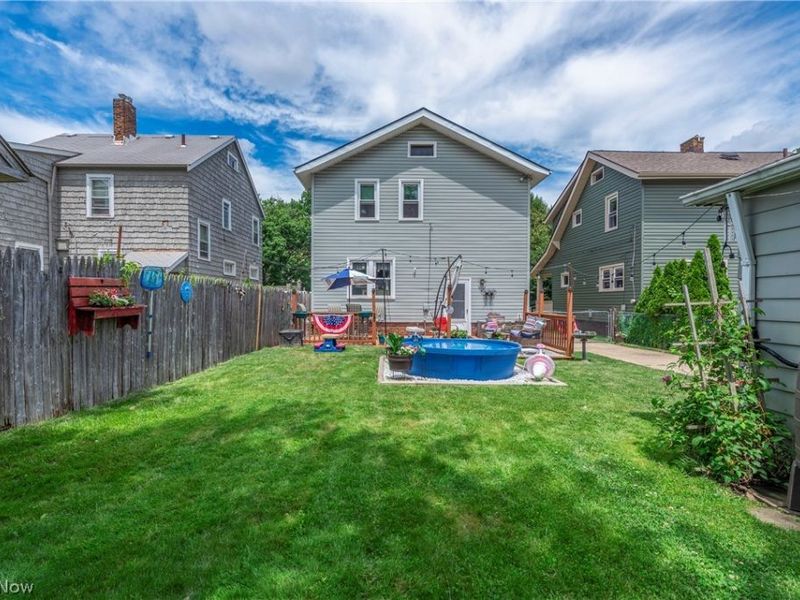 2305 Portman Avenue, Cleveland, OH 44109 Photo 9