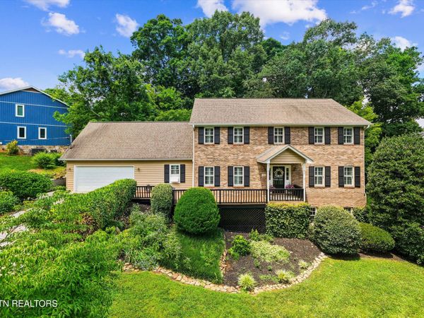 1217 Farrington Drive, Knoxville, TN 37923