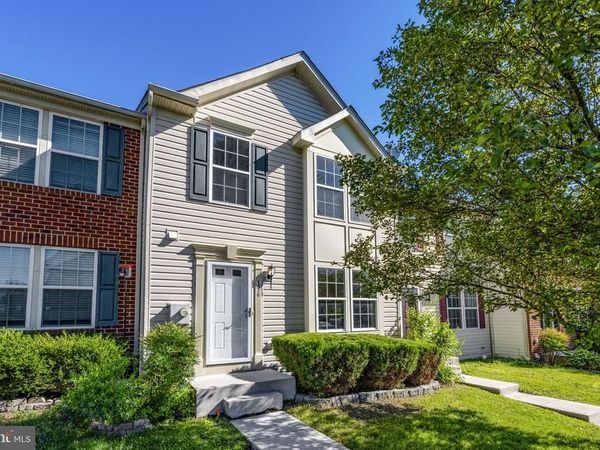 196 RIDGE VIEW LANE, HANOVER, PA 17331