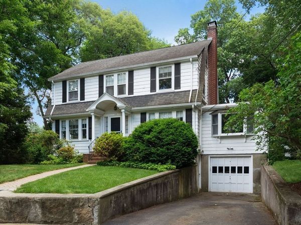200 Harvard Cir, Newton, MA 02460