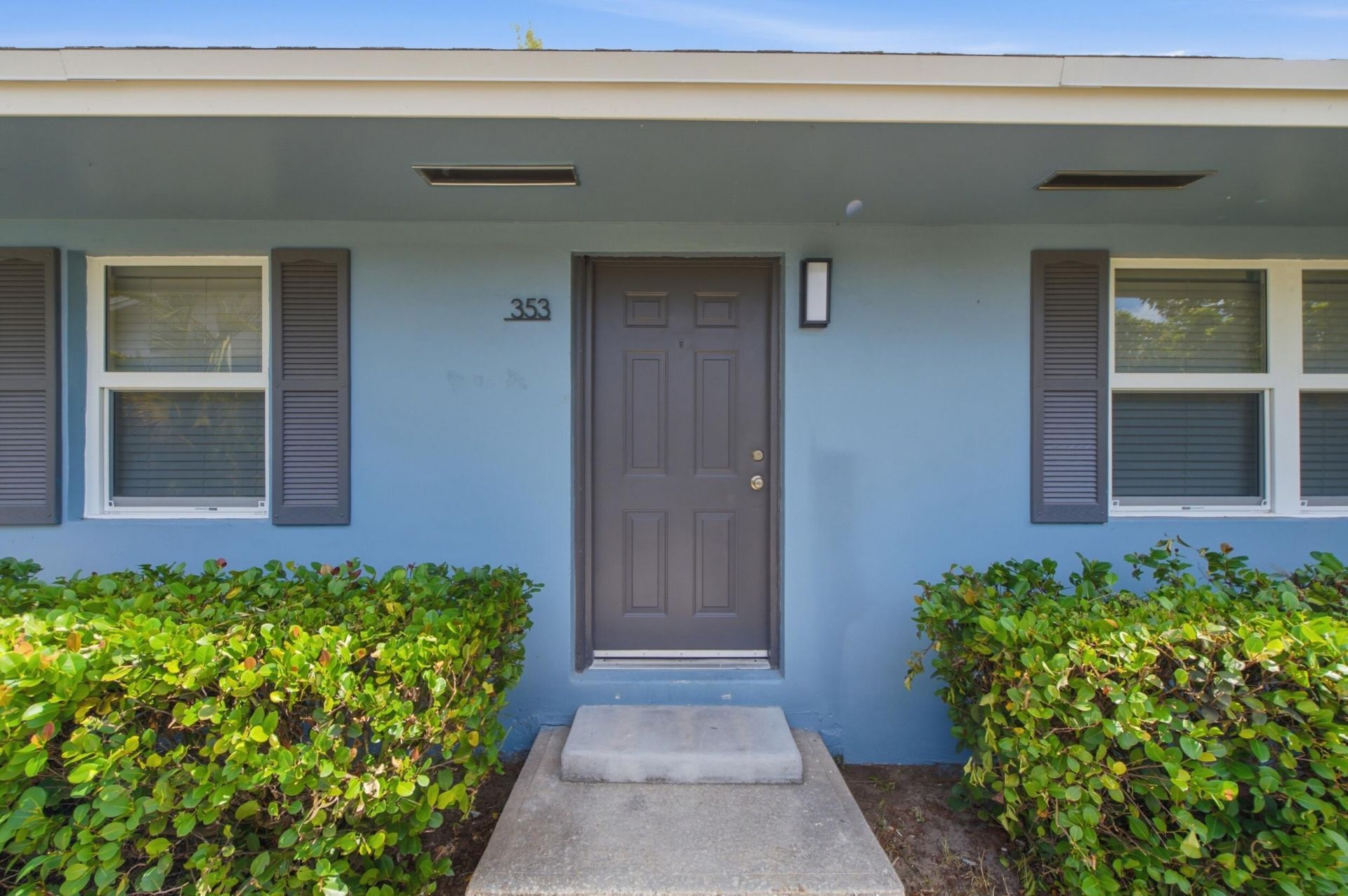 353 Wickline Boulevard, Lantana, FL 33462 Photo