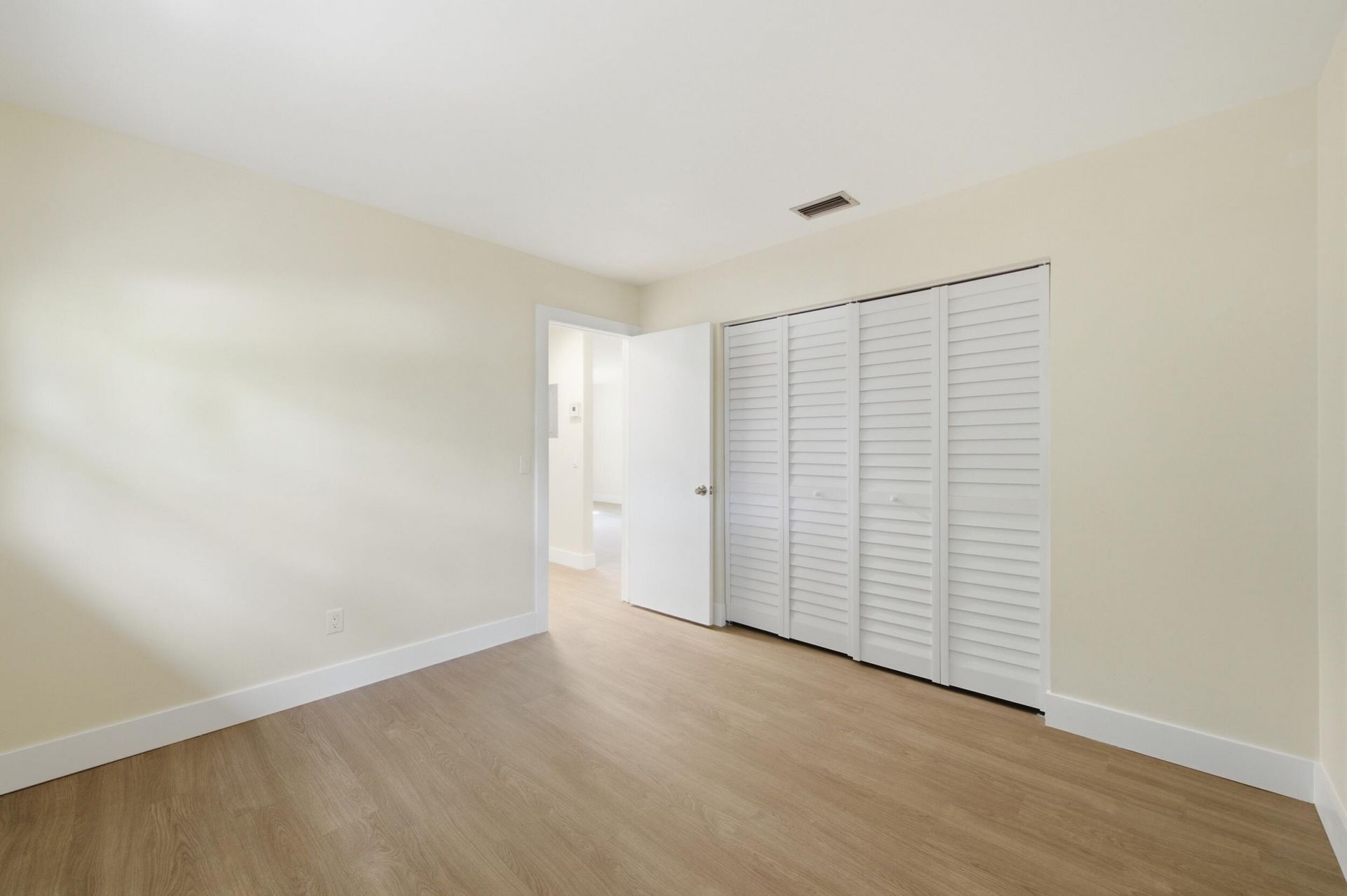 355 Wickline Boulevard, Lantana, FL 33462 Photo